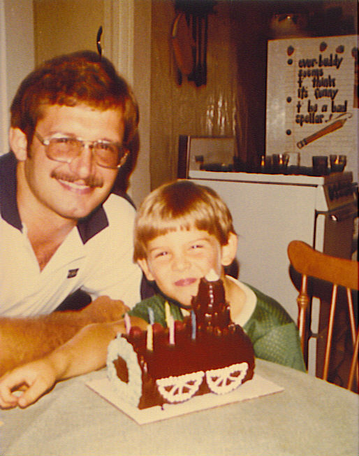 Photo Gallery/Old family pics/clint 6th birthday